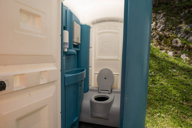 Best Best portable toilet rental  in Delta Junction, AK